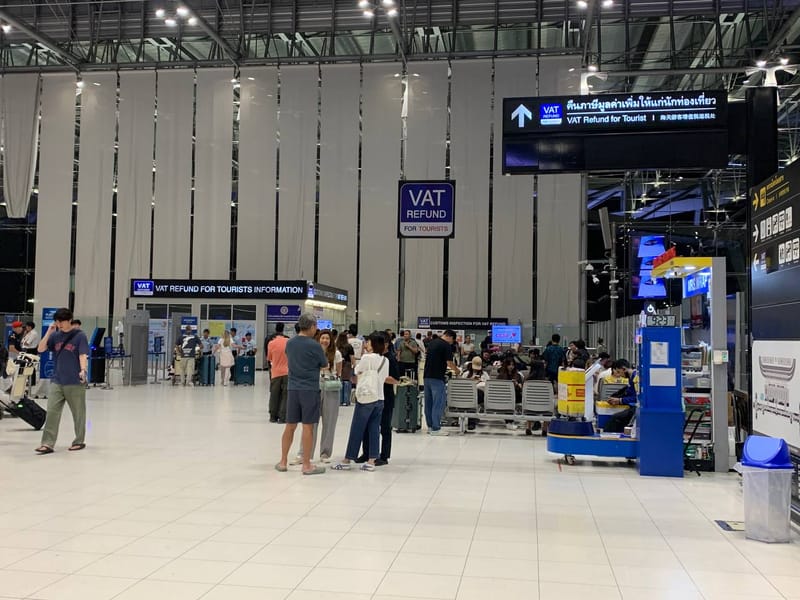 VAT refund inspection counter at Suvarnabhumi Level 4 near Gate 10